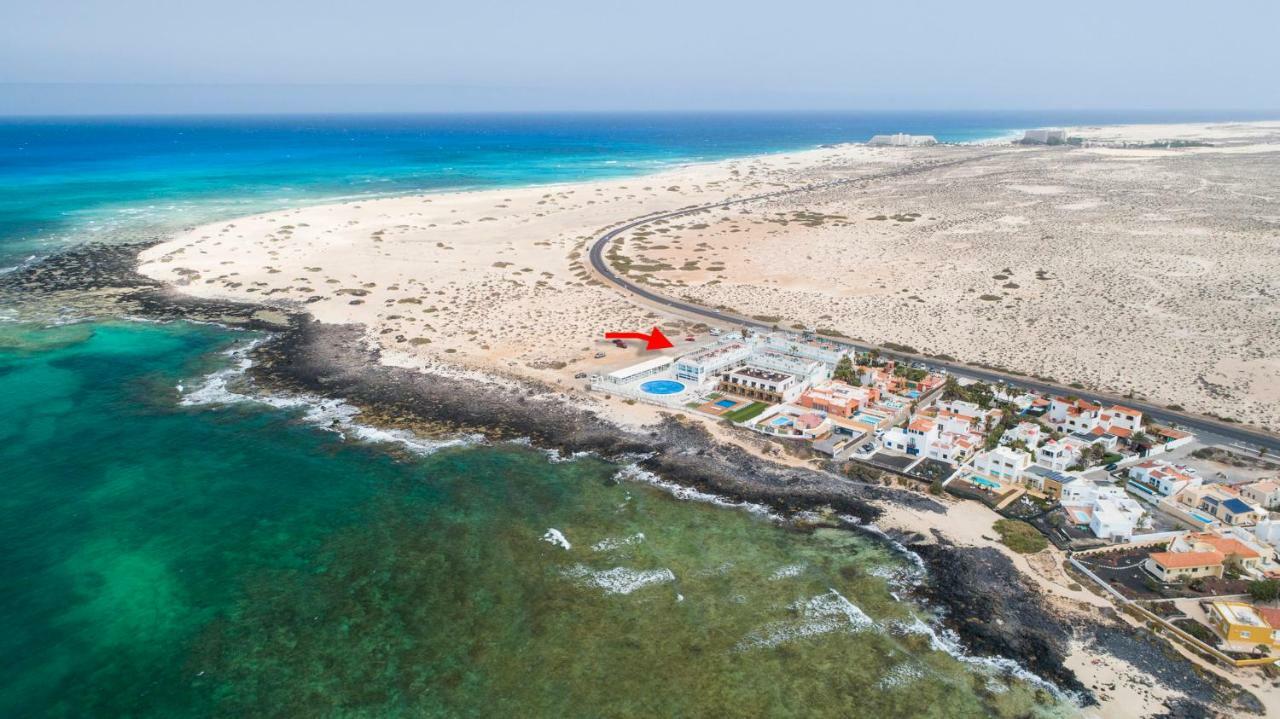 Hotel Boutique Tao Caleta Mar คอร์ราเลโฮ ภายนอก รูปภาพ